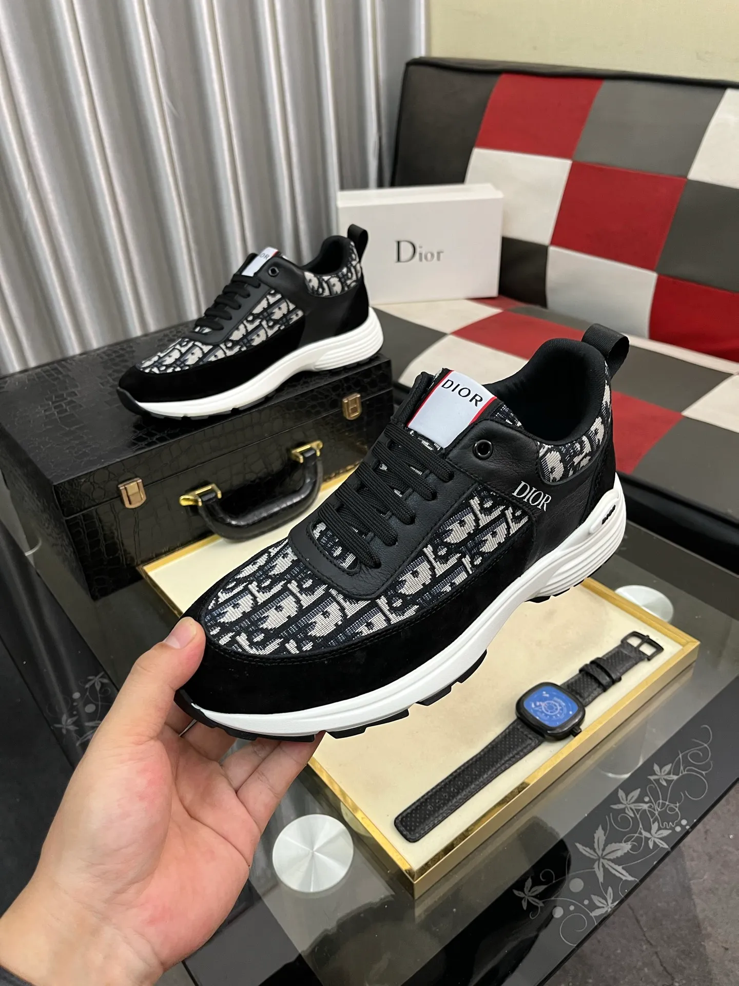Men's shoes 💰440⌚️⌚️[Dior] 2025 Dior original lace-up low-top men's shoes, classic casual shoes 🔥This model is the official flagship model, quality, made by famous original factory designers, using high-quality cowhide with original materials ➕Comfortable and breathable mesh lining➕Pigskin insoles, perfect last shape, generous and fashionable design, attracting the pursuit of many consumers, what they want is the highest quality in the market. Code number: 38--443️⃣Colors available